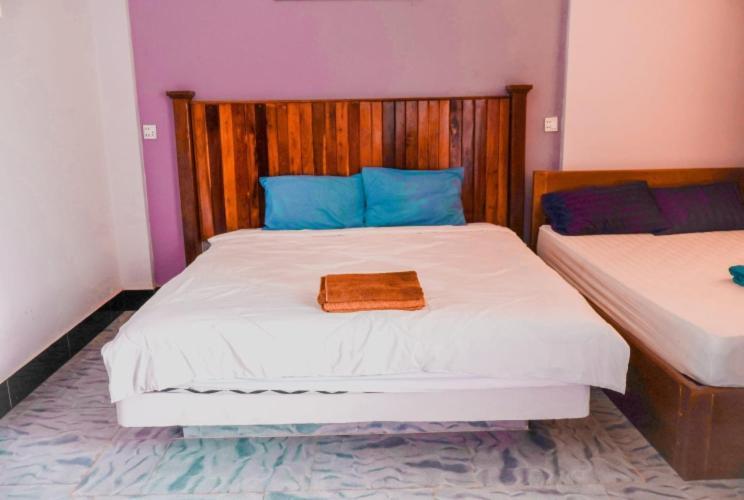 The Vibe Guesthouse Kampot Exterior photo