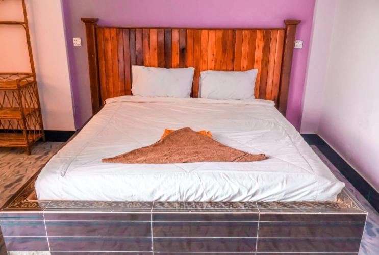 The Vibe Guesthouse Kampot Exterior photo