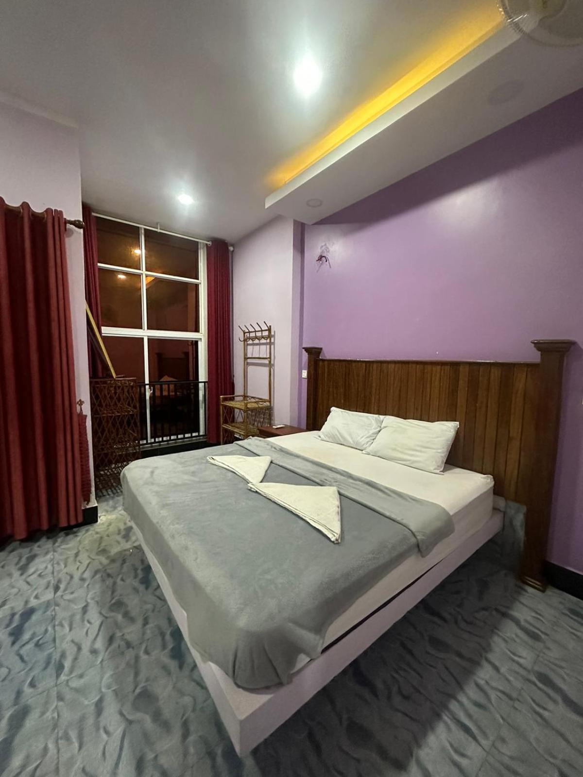The Vibe Guesthouse Kampot Exterior photo