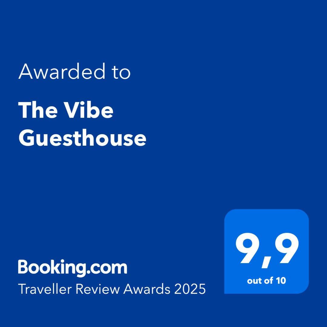 The Vibe Guesthouse Kampot Exterior photo
